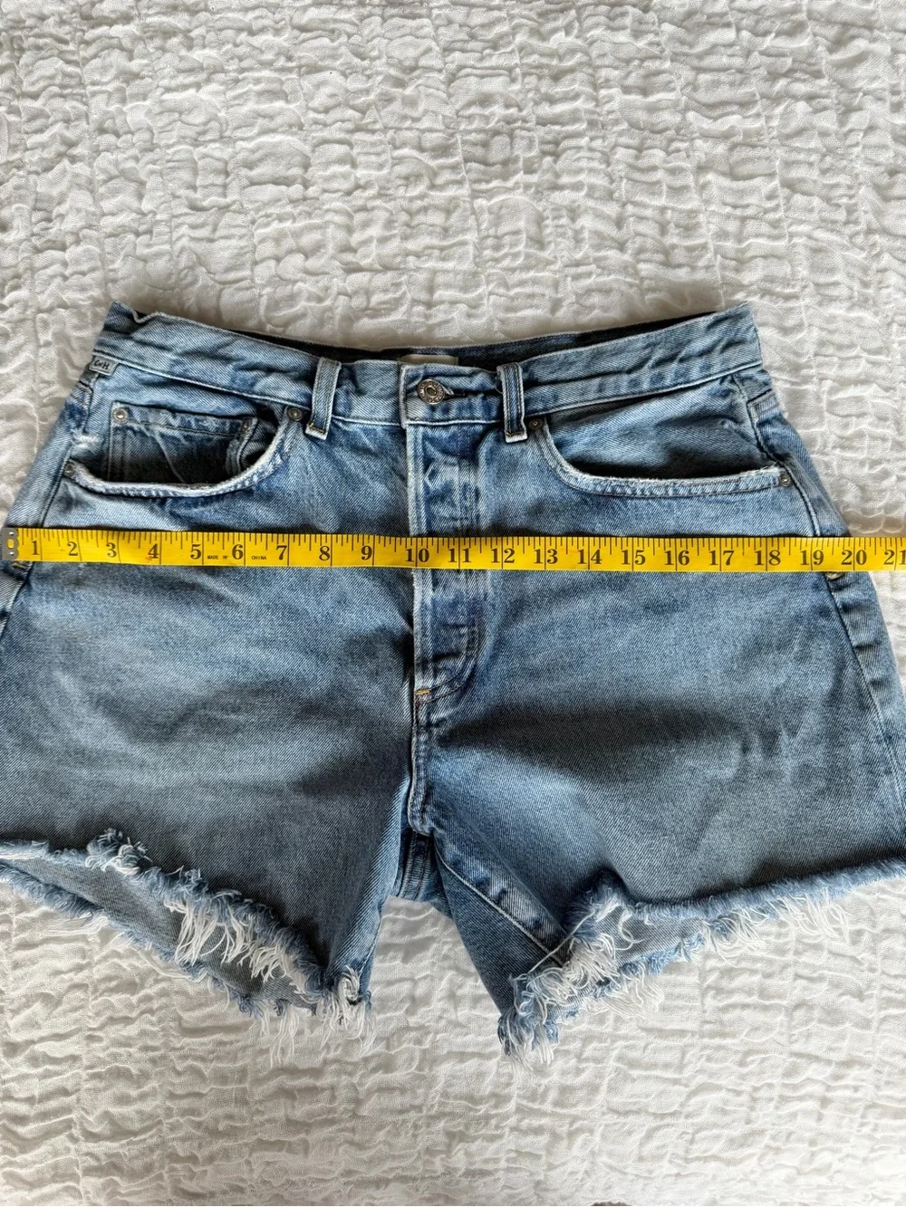 Citizens of Humanity Annabelle Long Shorts Bristol Wash Button Fly 29